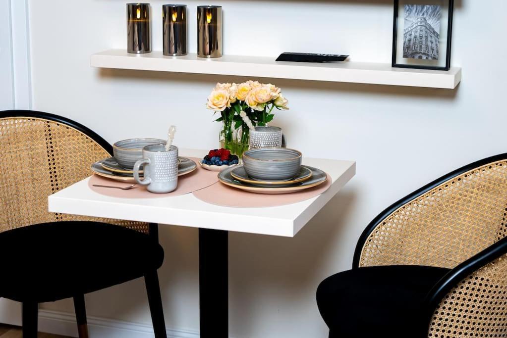 Angelinas Service 4 *